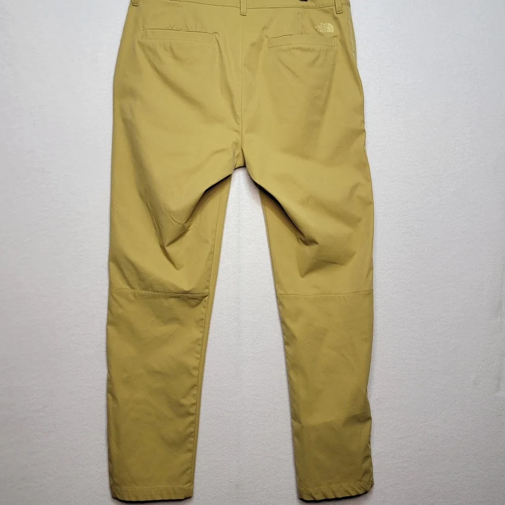 The‎ North Face Men's Tan Pants SIZE 34